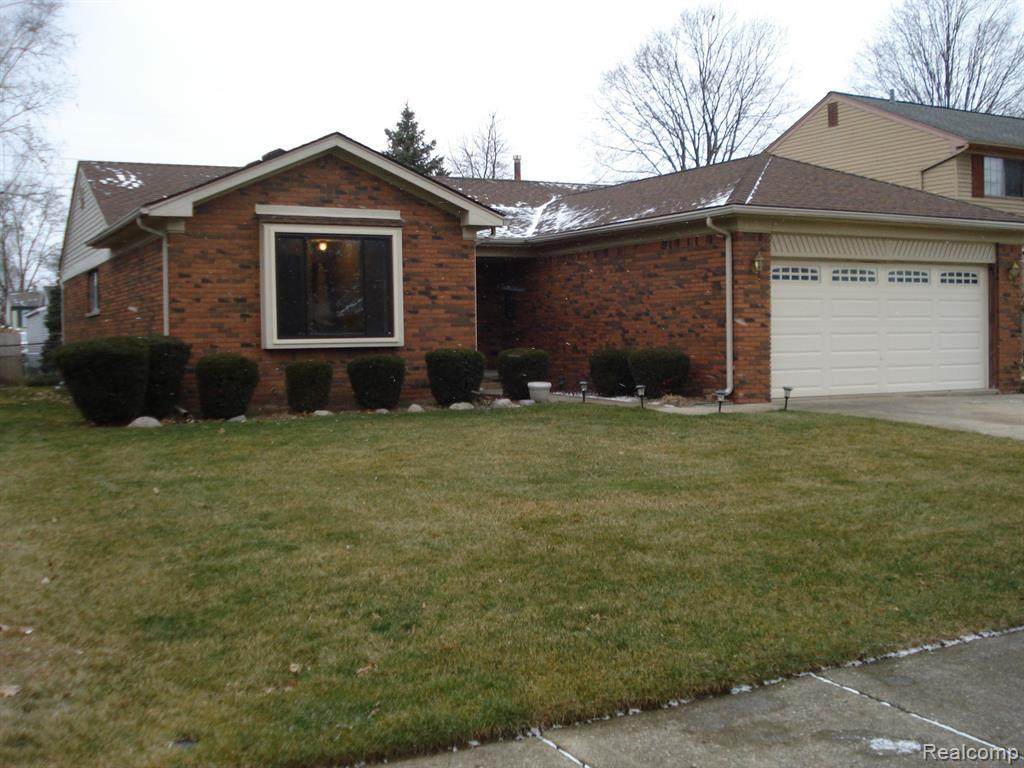 42475 Cannon Drive - Photo 1