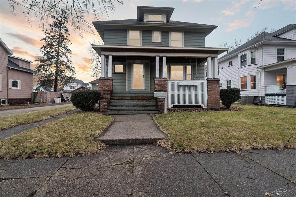 2155 4th Street - Photo 1