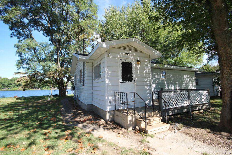 23222 Van Resort Drive - Photo 1