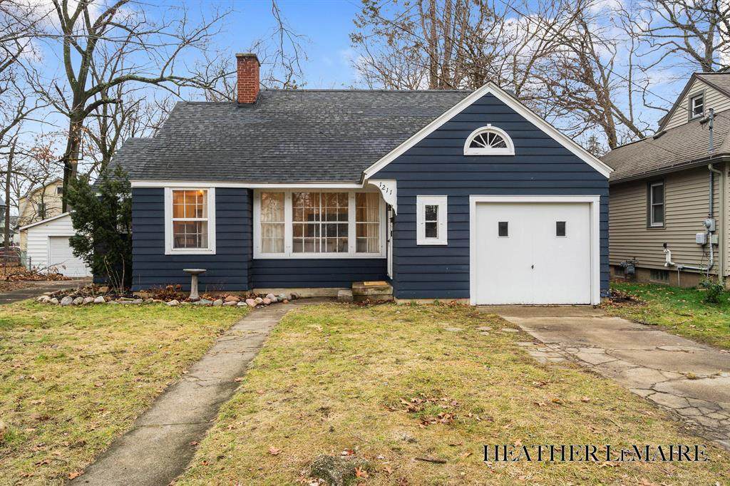 1211 Elliott Street - Photo 1