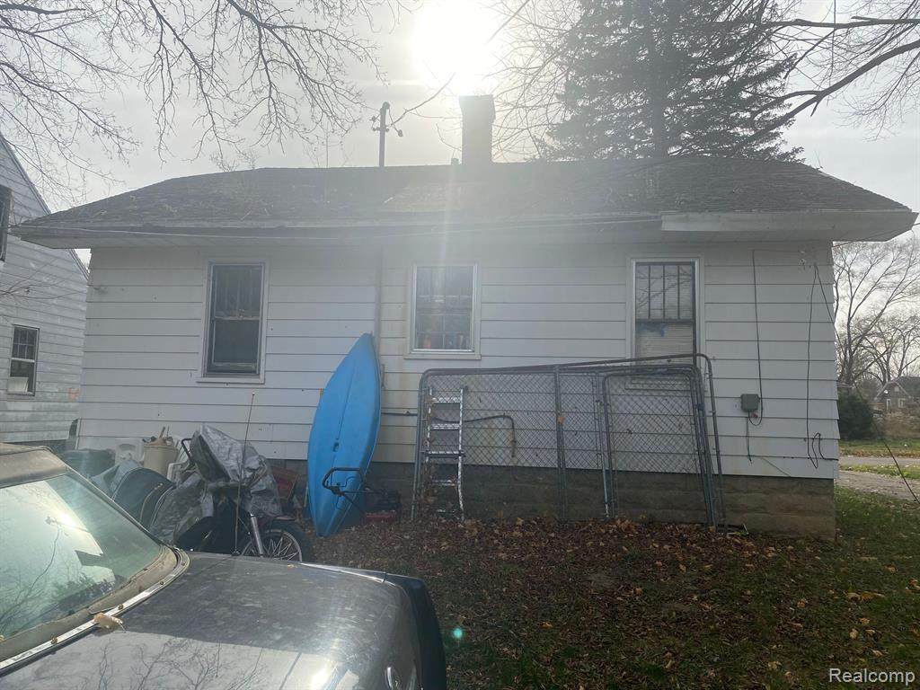 2110 Wolcott Street - Photo 1