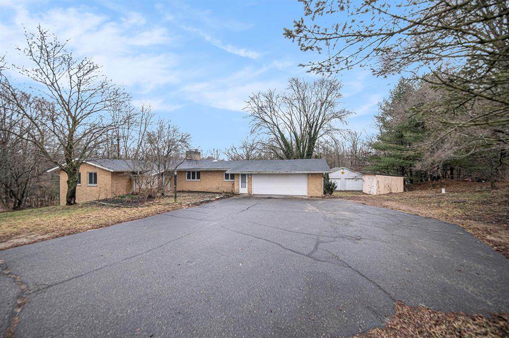 207 21st Street - Photo 1