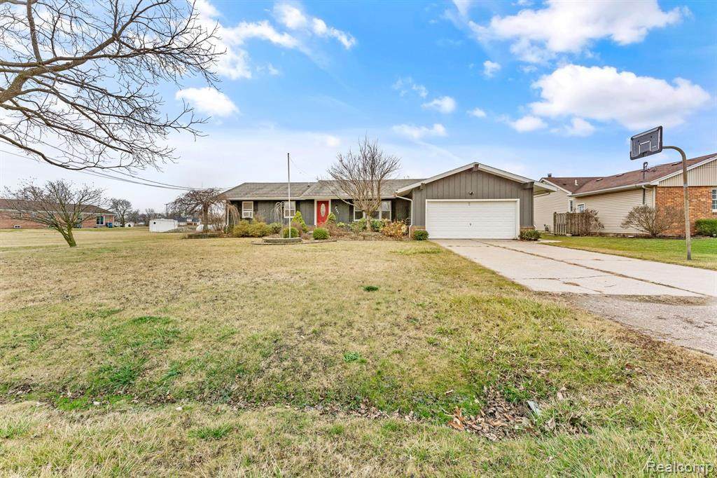 2367 Sunnyfield Street - Photo 1