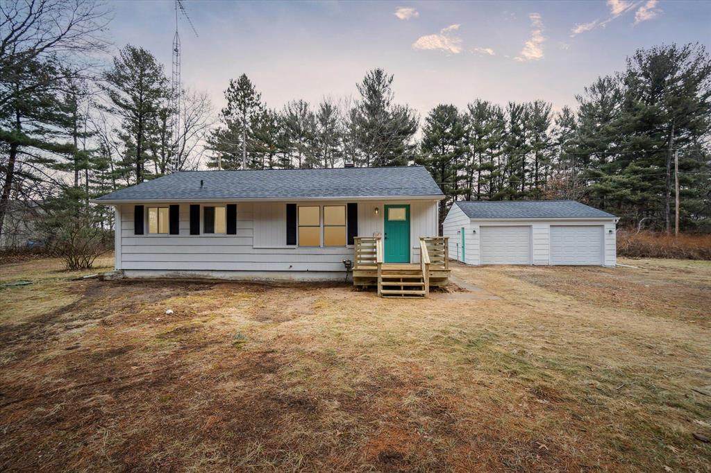 922 Roselle Street - Photo 1