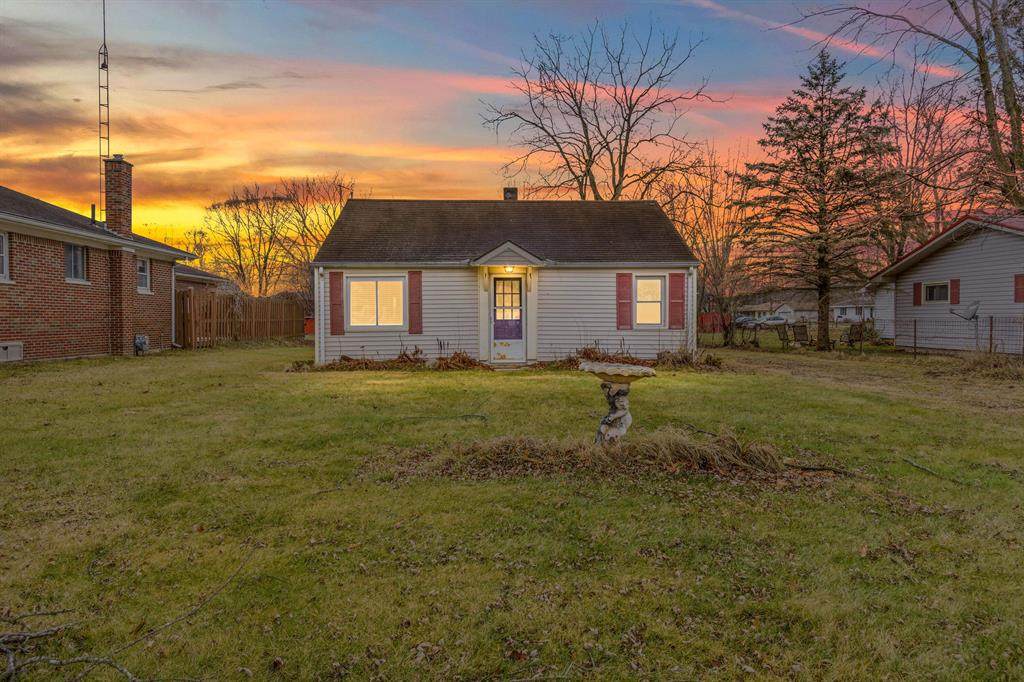 266 Sprague Road - Photo 1