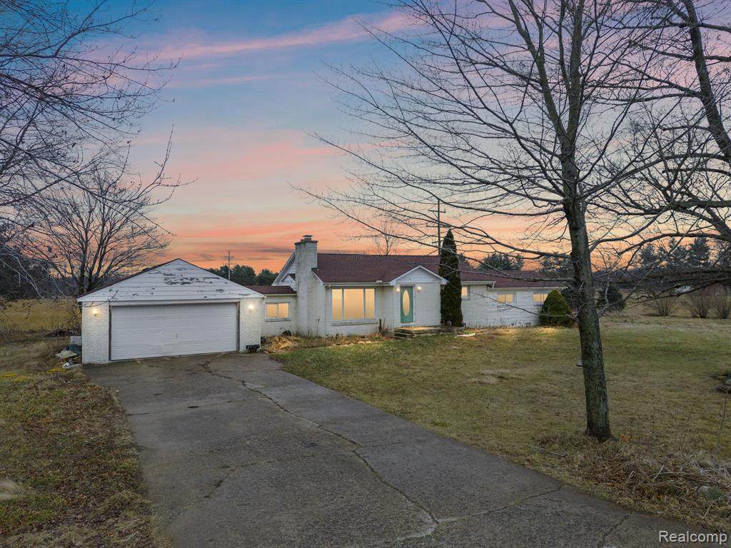 2801 Muma Road - Photo 1