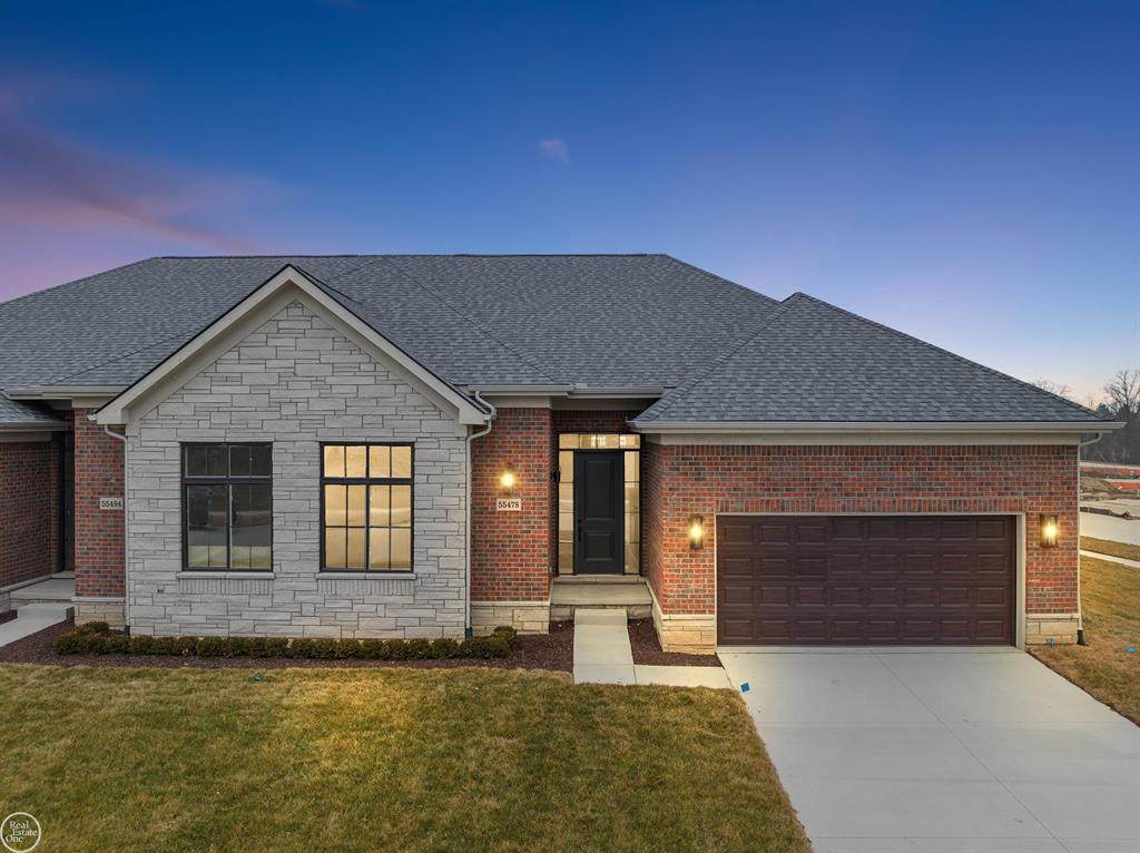 55494 Oak Pointe - Photo 1