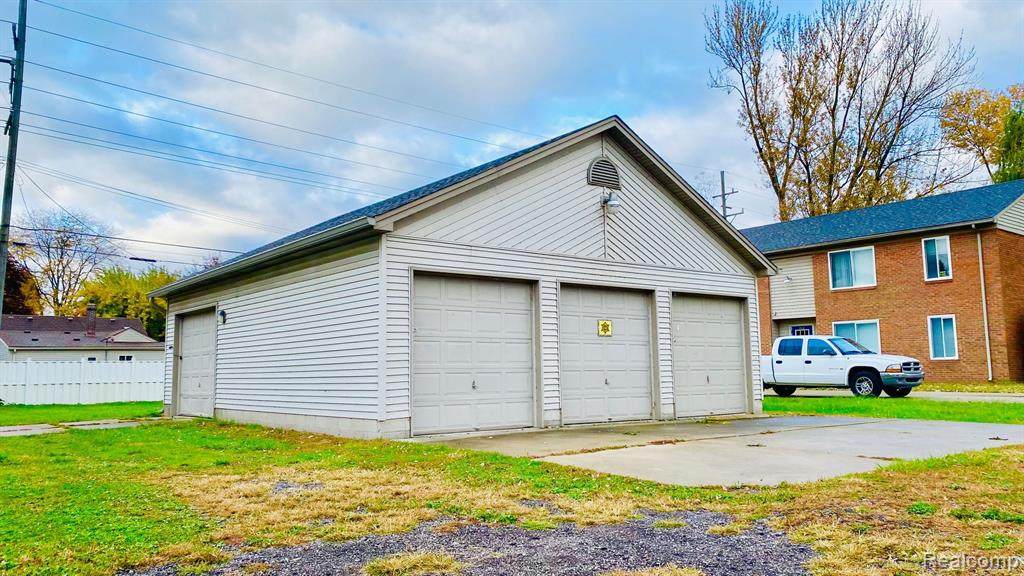 36797 Sibley Road - Photo 1