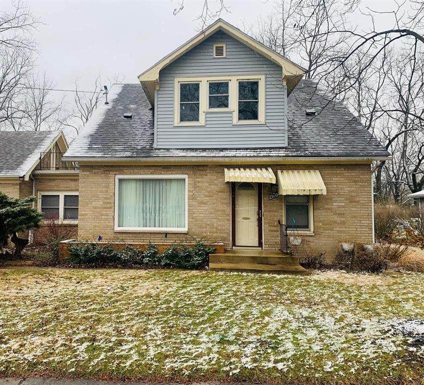 2309 James Street - Photo 1