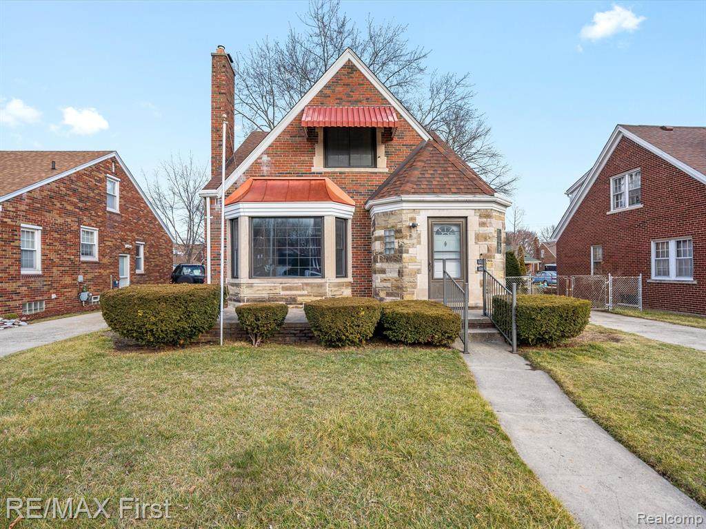15551 Charles R Avenue - Photo 1