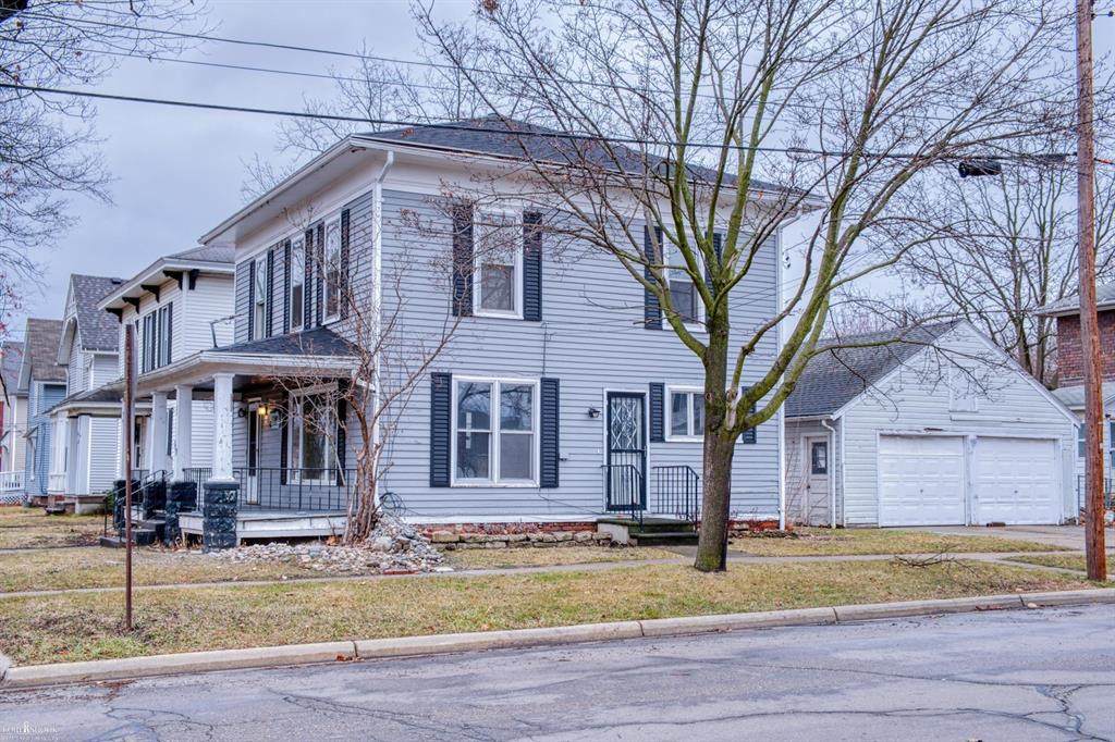 319 Michigan - Photo 1