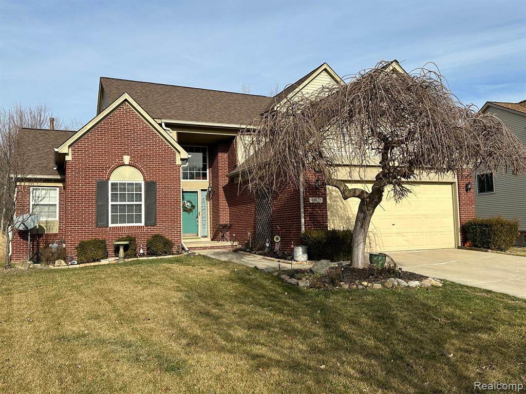 43072 Bradley Drive - Photo 1