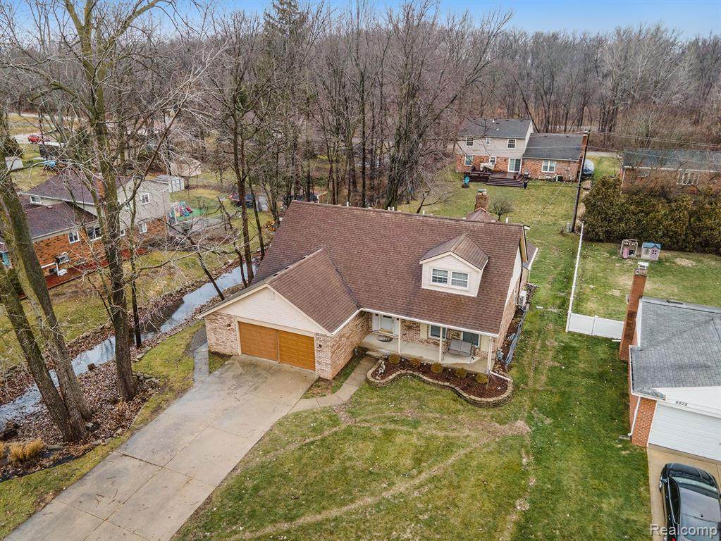 8842 Sunnybrook Lane - Photo 1