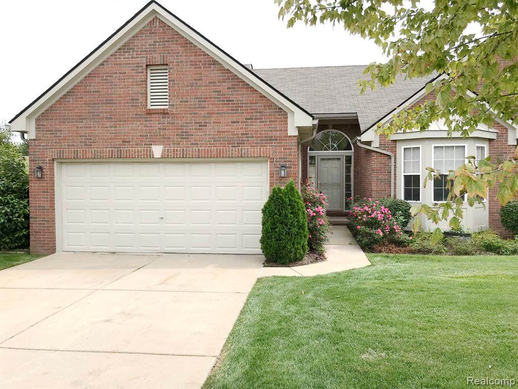 878 Woodhaven Drive - Photo 1