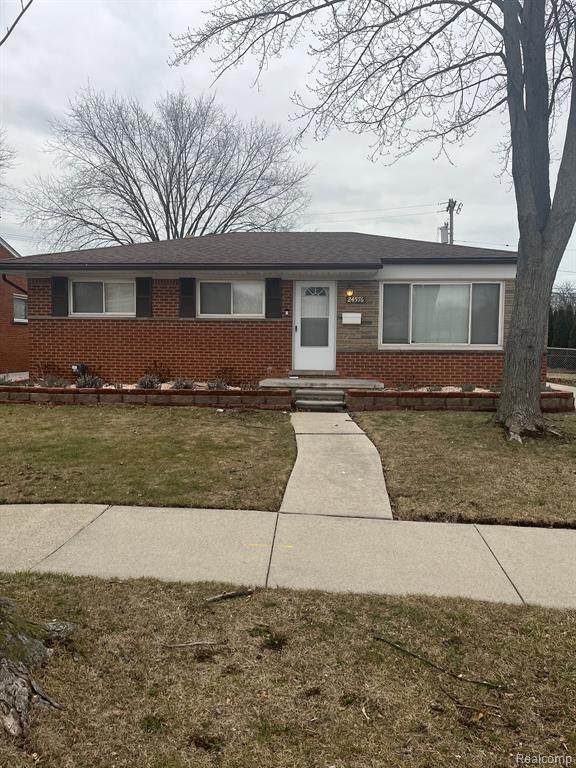 24576 Roxana Avenue - Photo 1