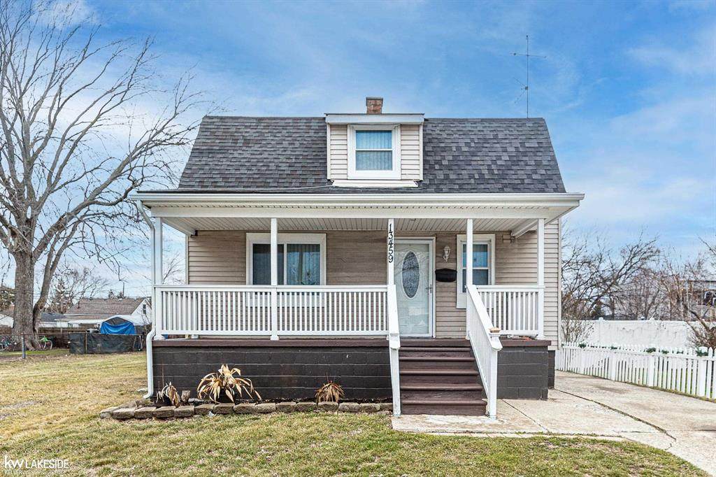 13459 Georgiana Ave - Photo 1