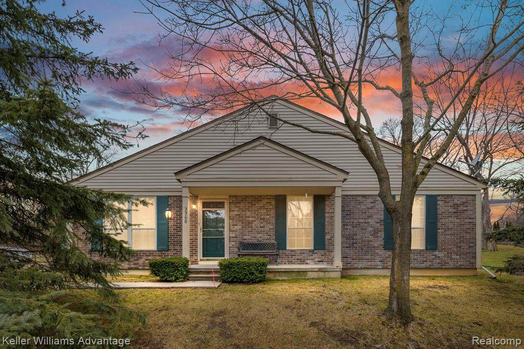 3360 Gingell Drive - Photo 1