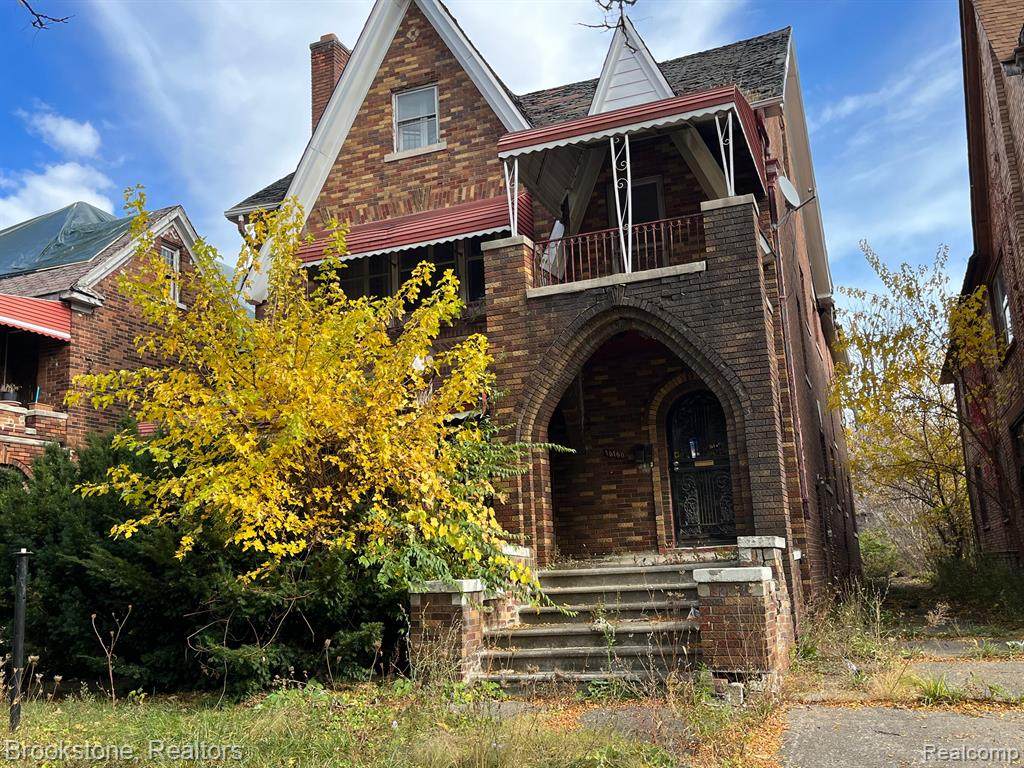16160 La Salle Avenue - Photo 1