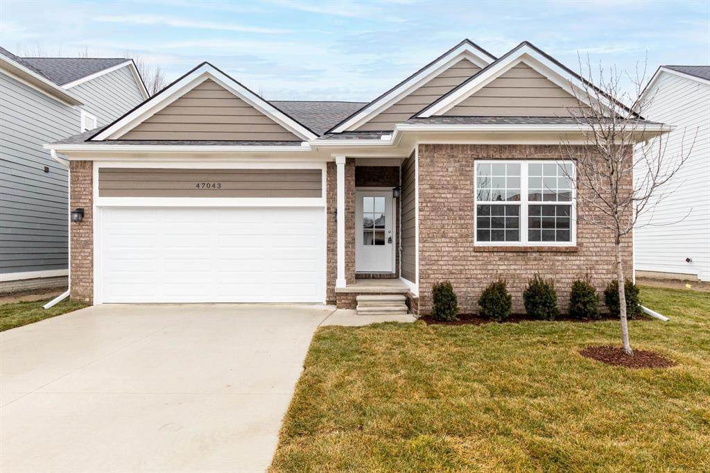 47008 Brookview Dr - Photo 1
