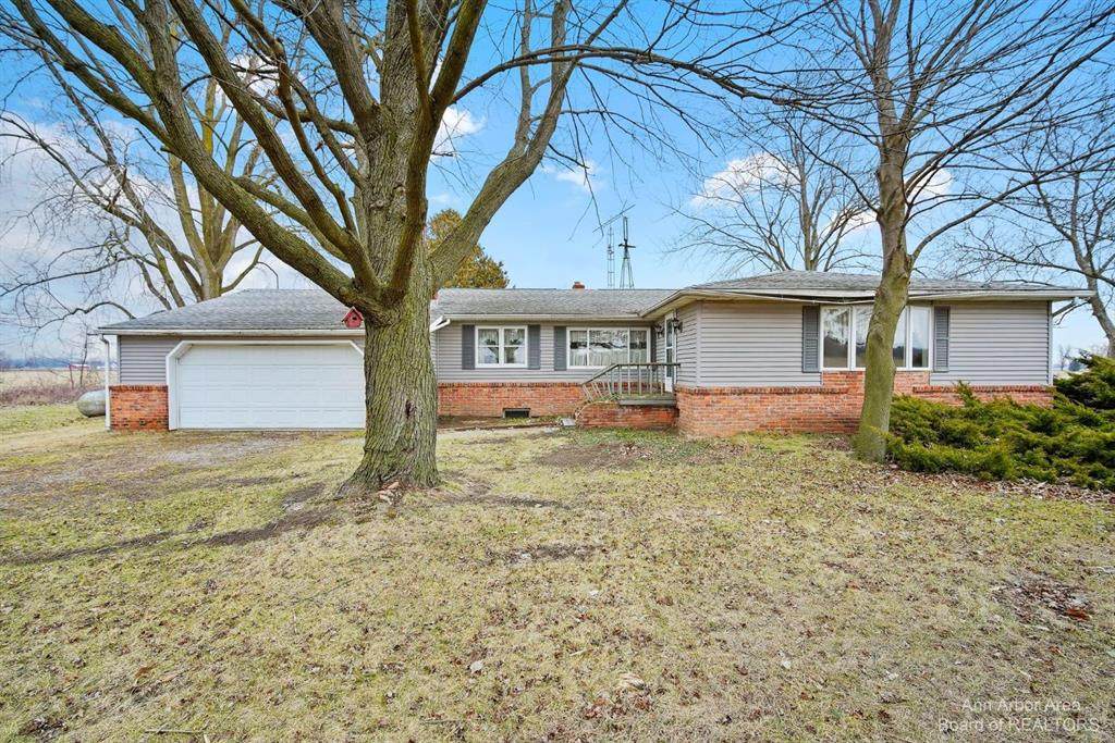 4222 Bruce Highway - Photo 1