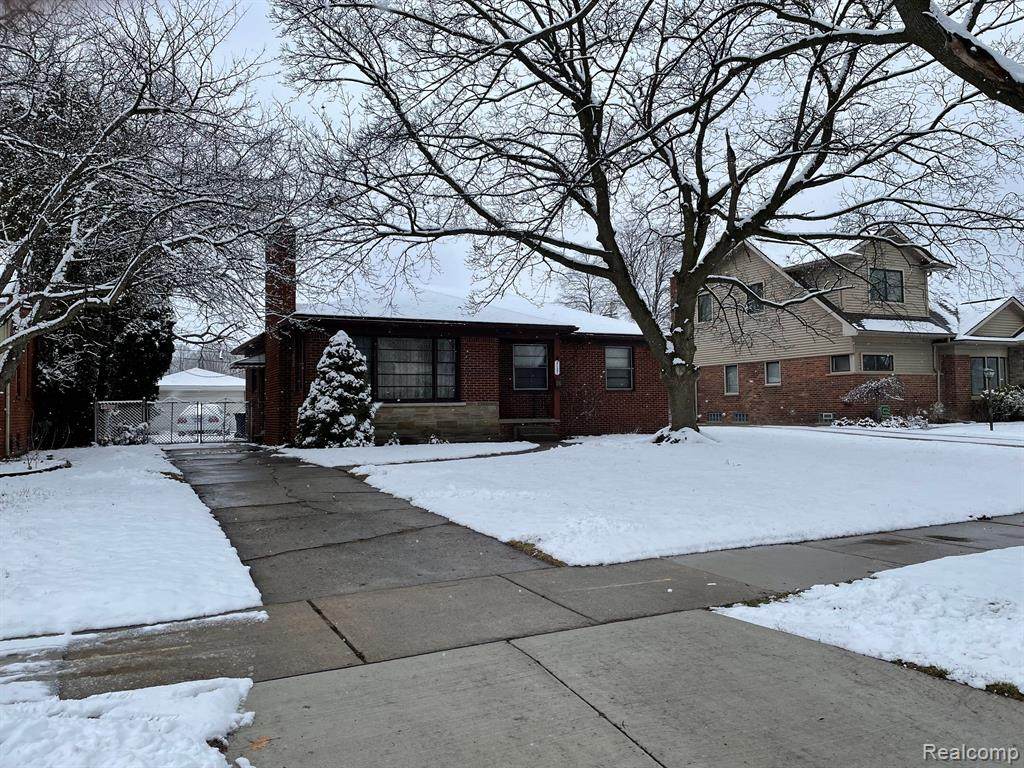 2127 Vermont Avenue - Photo 1