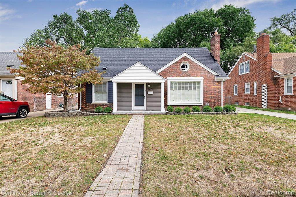 1520 Silvery Lane - Photo 1