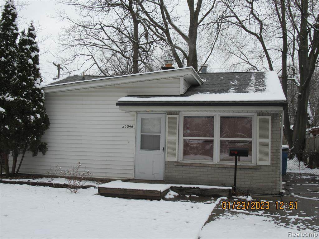 25046 Annapolis Street - Photo 1