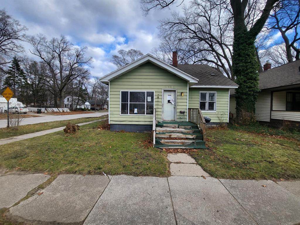 1752 Jarman Street - Photo 1