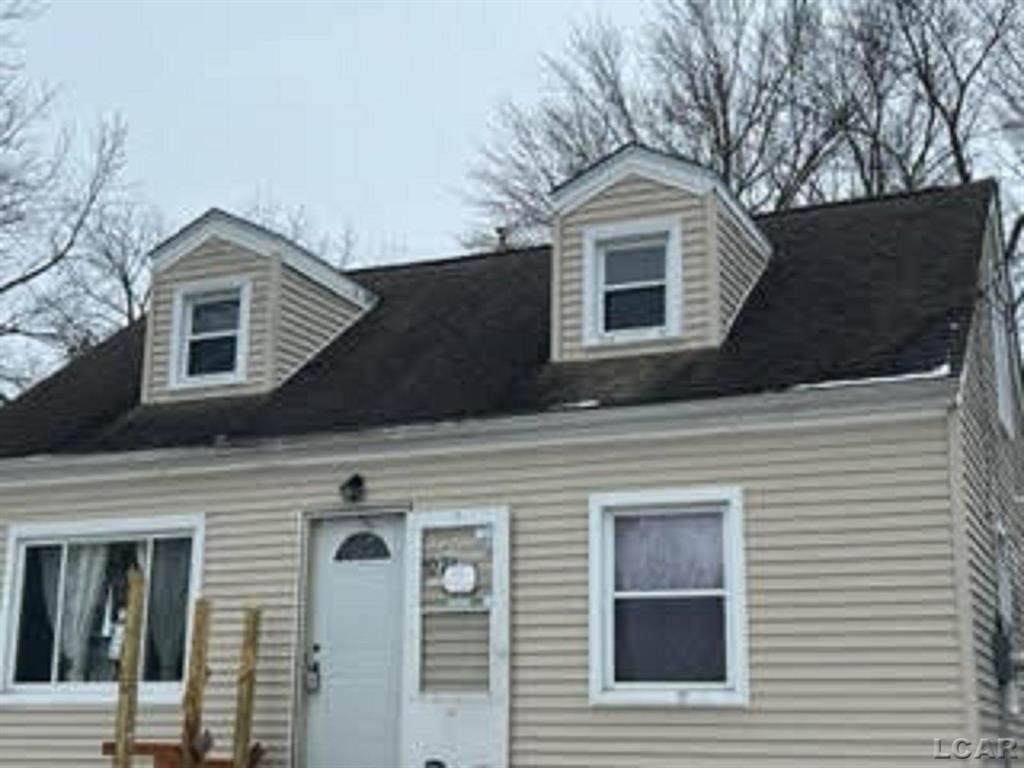 2071 Allan St - Photo 1