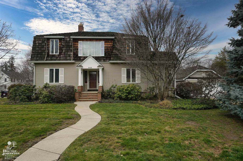 345 Moross Pl - Photo 1