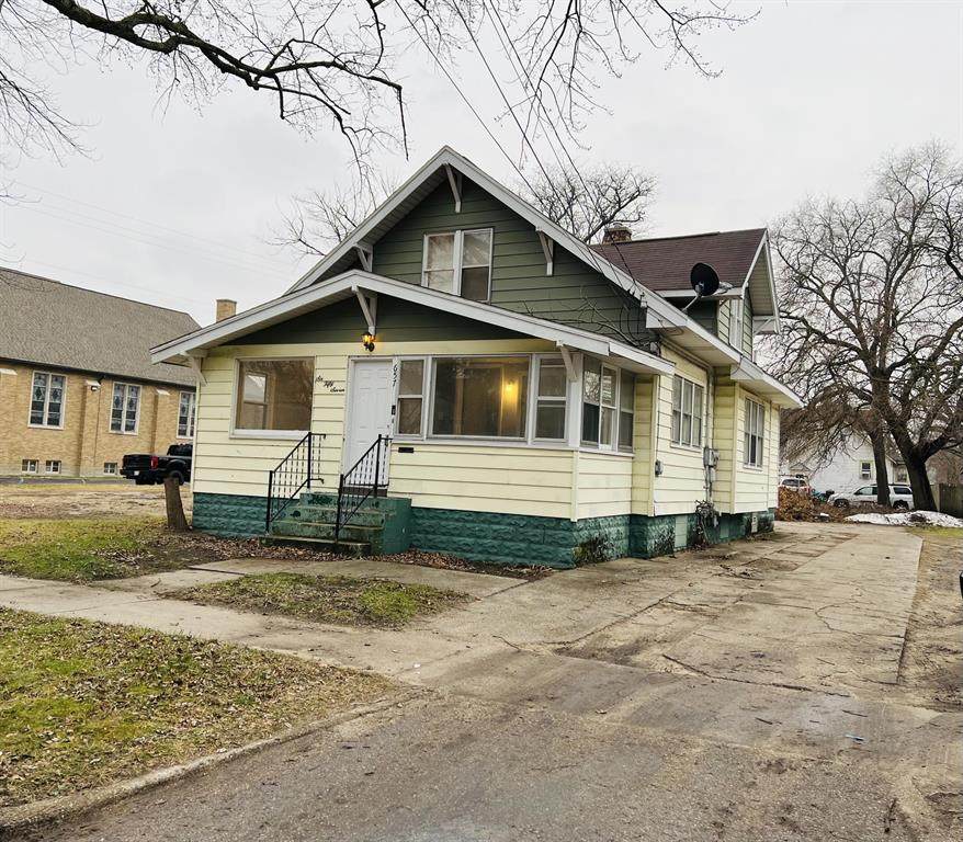 657 Allen Avenue - Photo 1