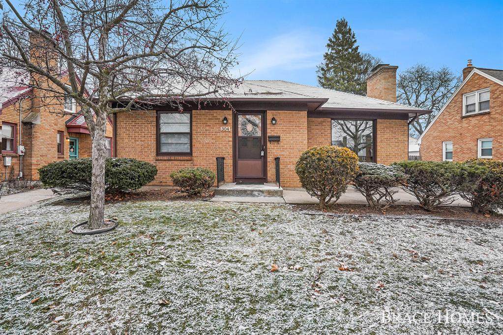 304 Holmdene Boulevard - Photo 1