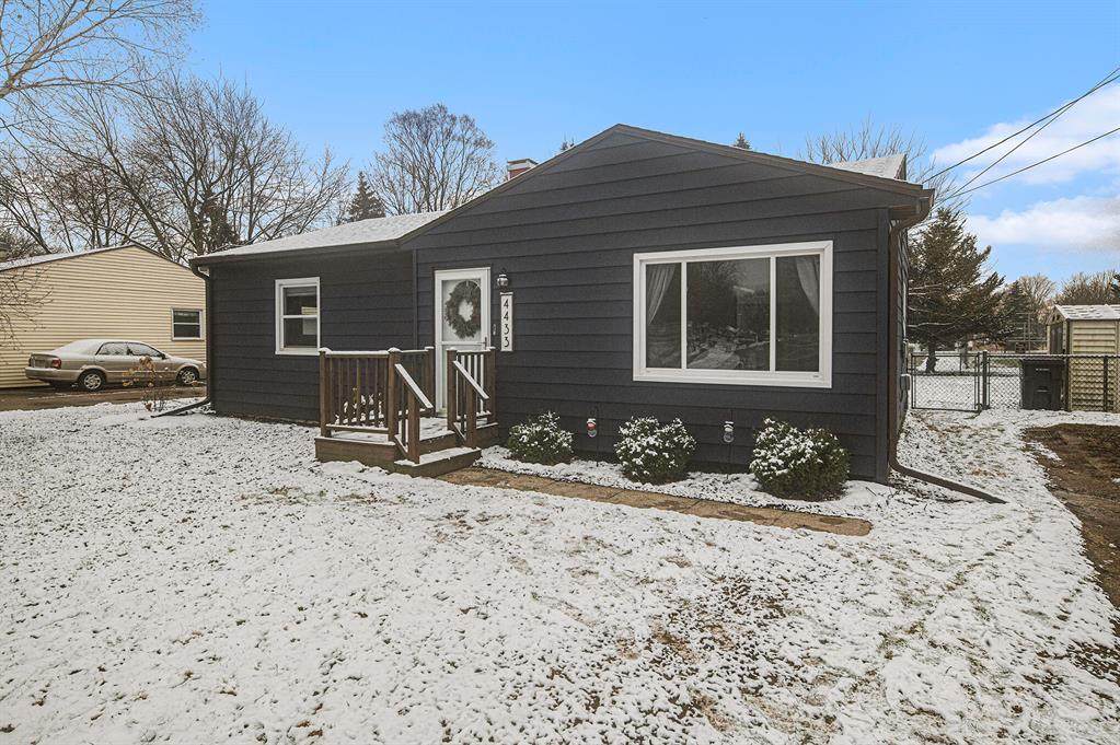 4433 Westfield Avenue - Photo 1