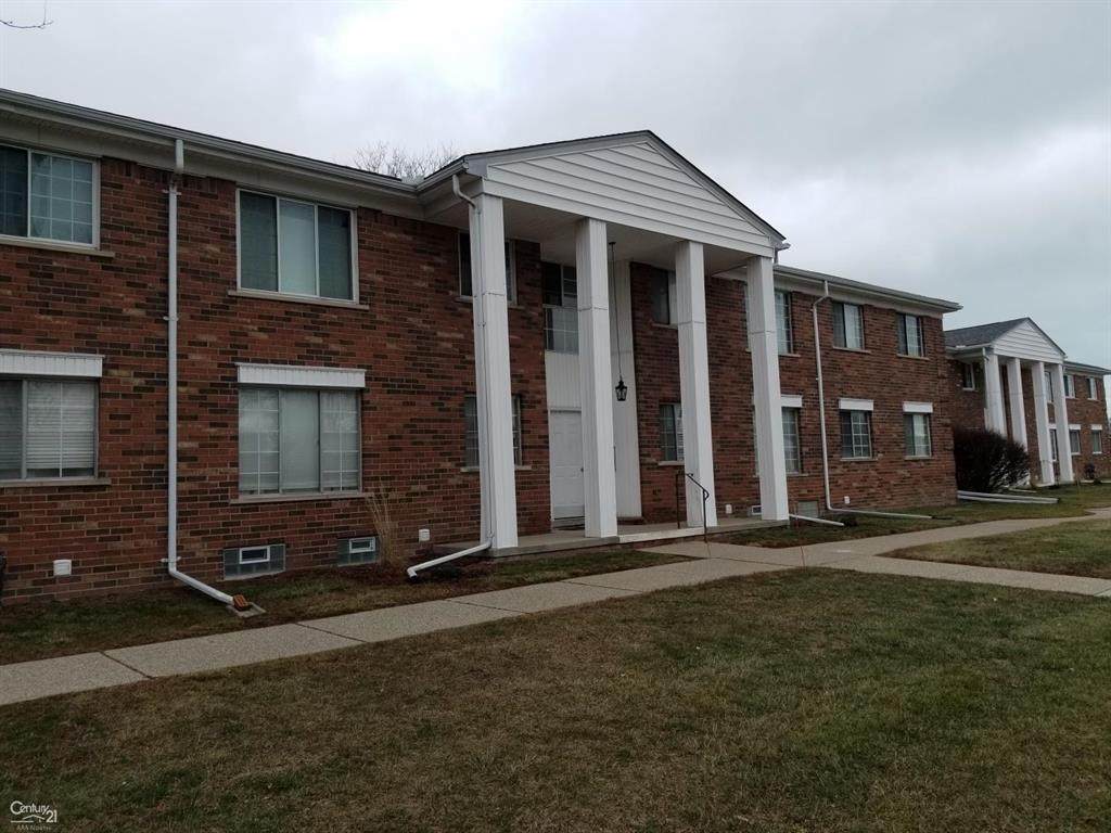 22564 Masonic - Photo 1