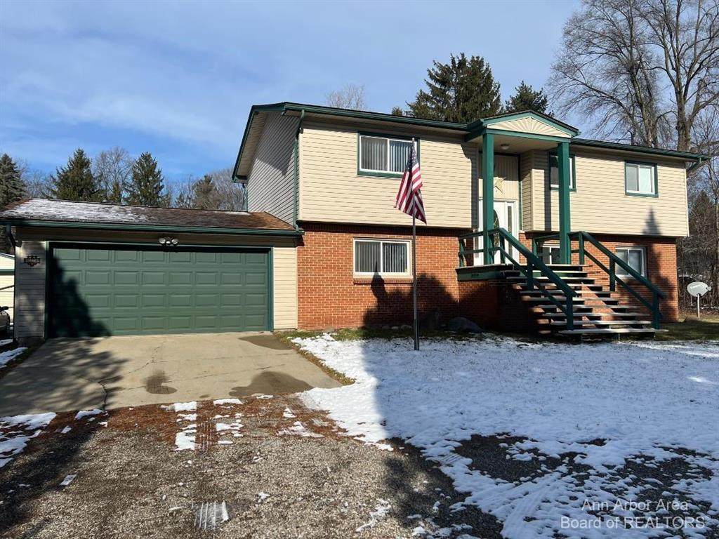 5533 Willis Road - Photo 1