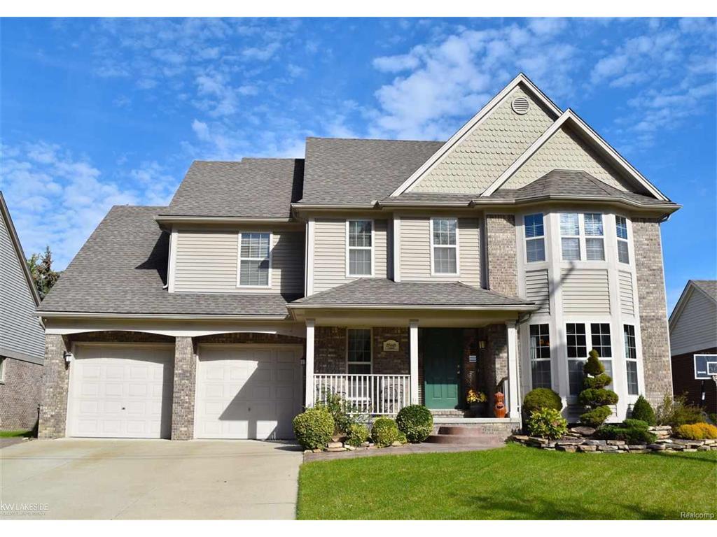 27645 Coleridge Street - Photo 1