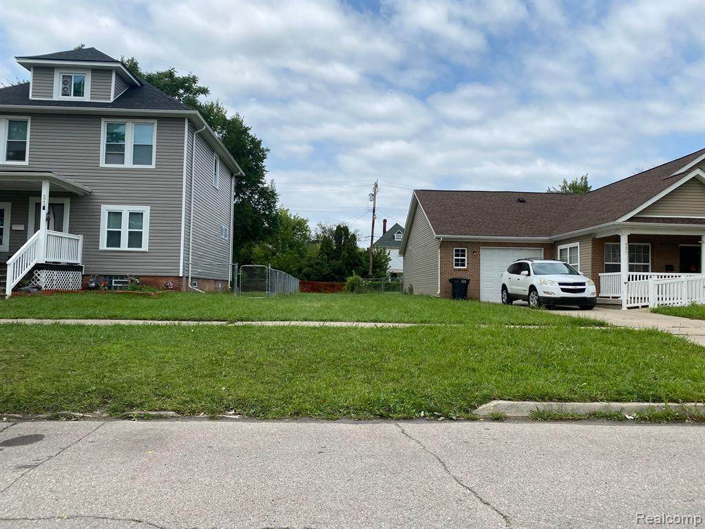 527 Marston Street - Photo 1
