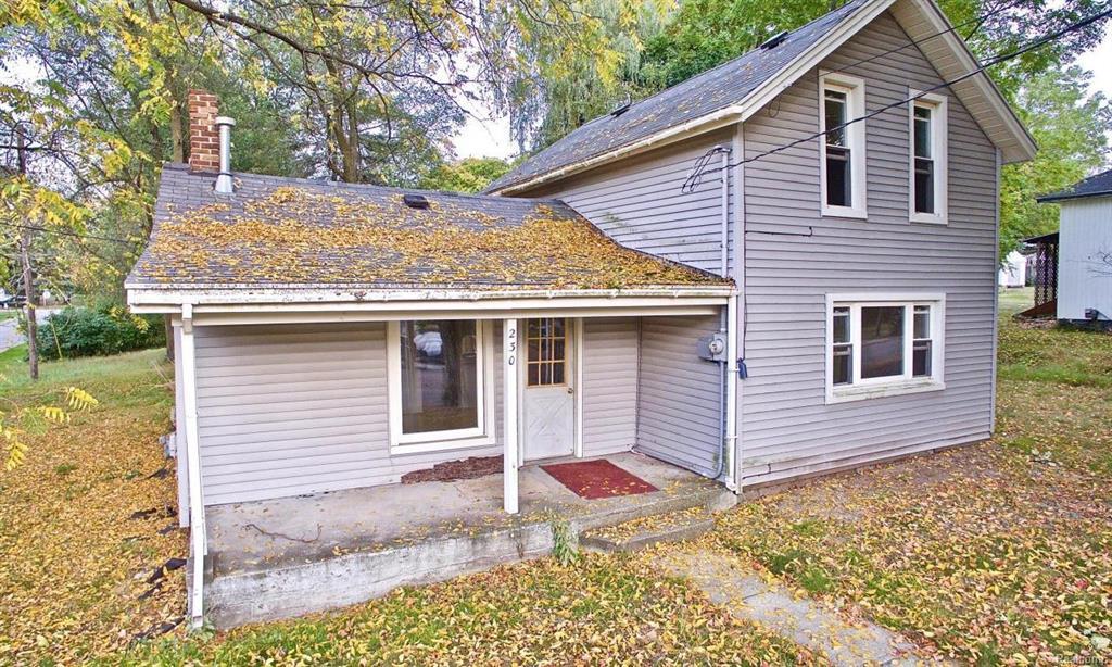 230 Mcpherson St - Photo 1