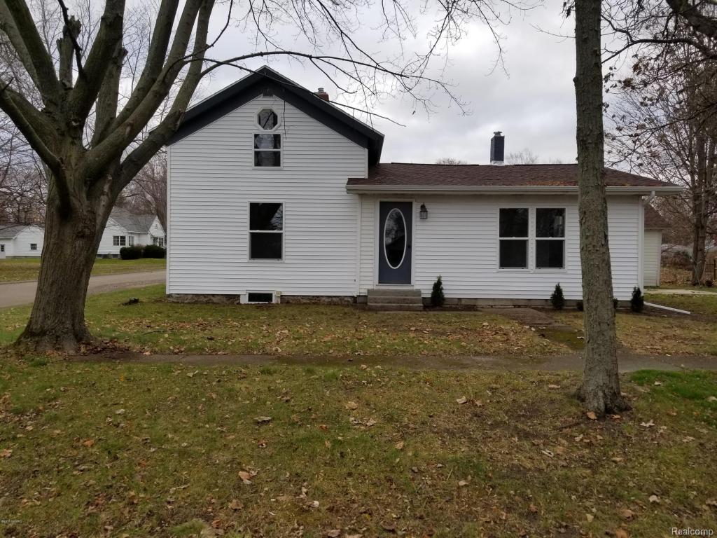 322 Abbott St - Photo 1