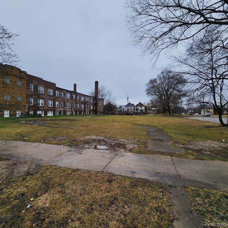 https://bt-photos.global.ssl.fastly.net/michigan/orig_boomver_1_600604080-2.jpg
