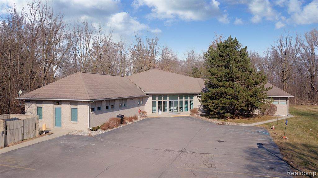 3380 Beecher Road - Photo 1