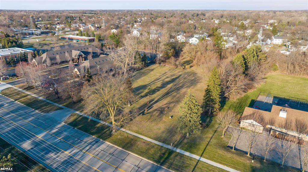 38750 Garfield Road - Photo 1