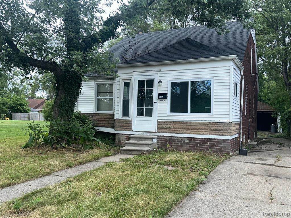 10248 Harvard Road - Photo 1