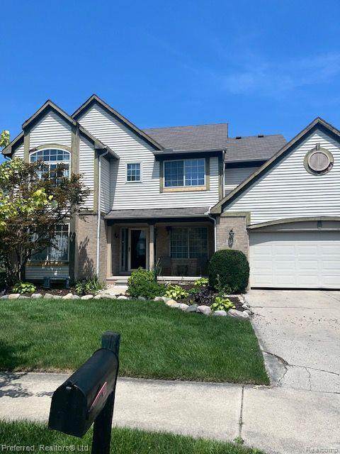 1669 Crestview Drive - Photo 1