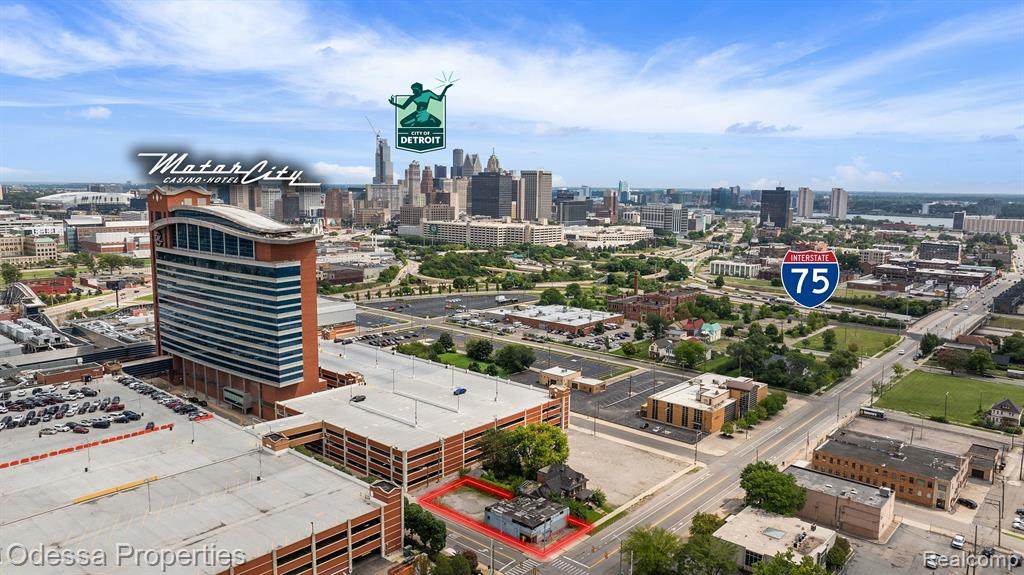 2846 Trumbull Street - Photo 1
