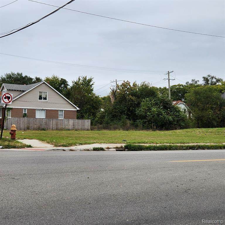 13430 Fenkell Street - Photo 1