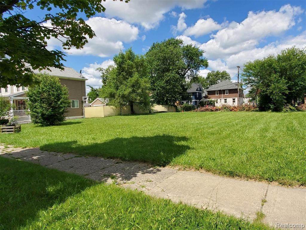 https://bt-photos.global.ssl.fastly.net/michigan/orig_boomver_1_617185949-2.jpg