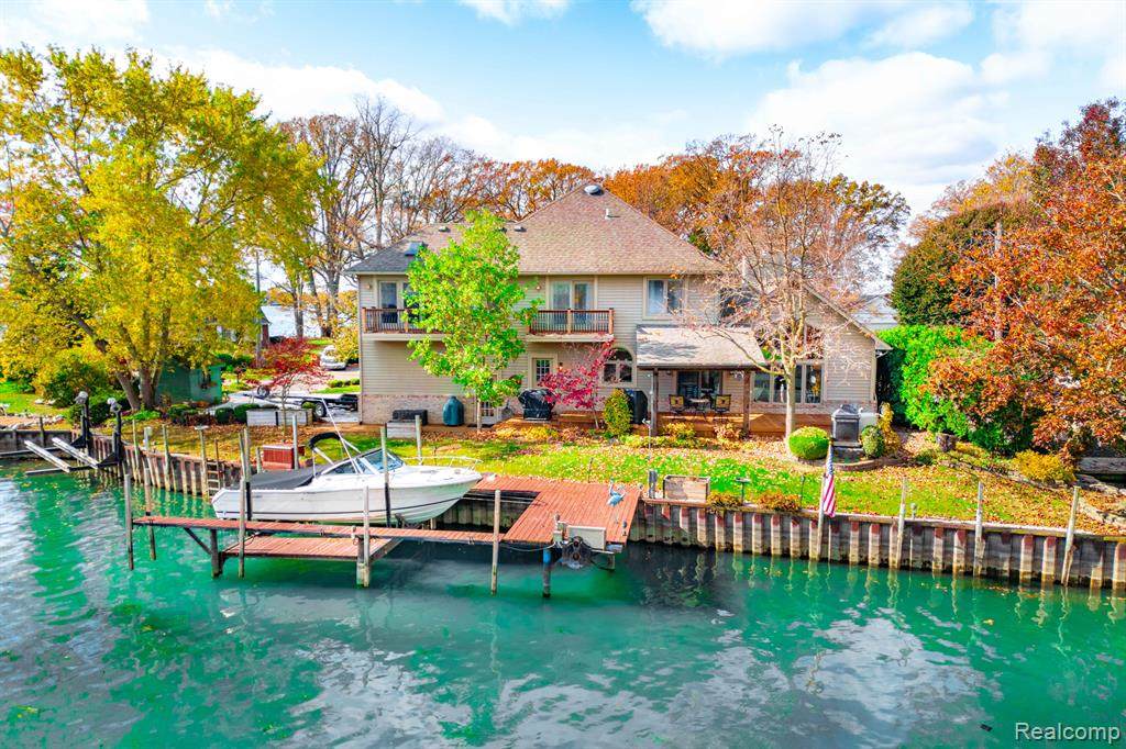 28745 Swan Island Drive - Photo 1