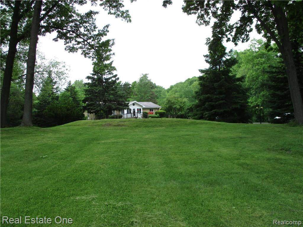 https://bt-photos.global.ssl.fastly.net/michigan/orig_boomver_1_620607875-2.jpg