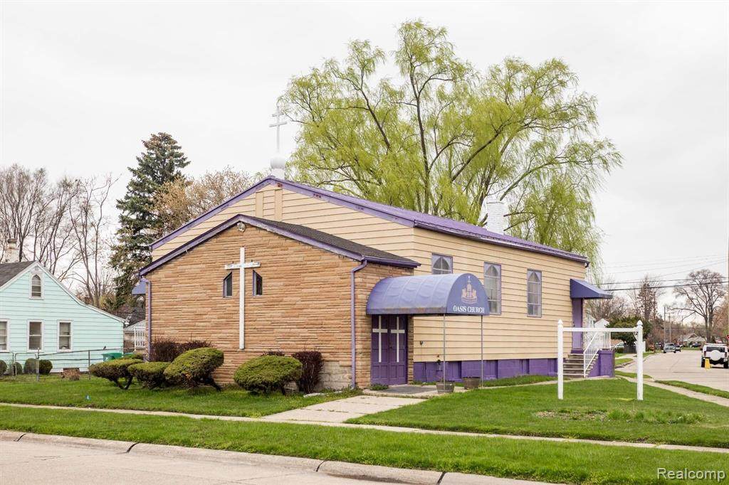 14873 Collinson Avenue - Photo 1